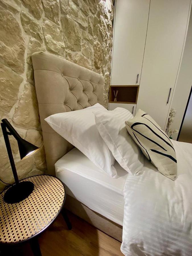 Apartment City Walls In Old Town Of Rovinj Exterior foto