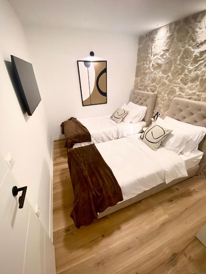 Apartment City Walls In Old Town Of Rovinj Exterior foto