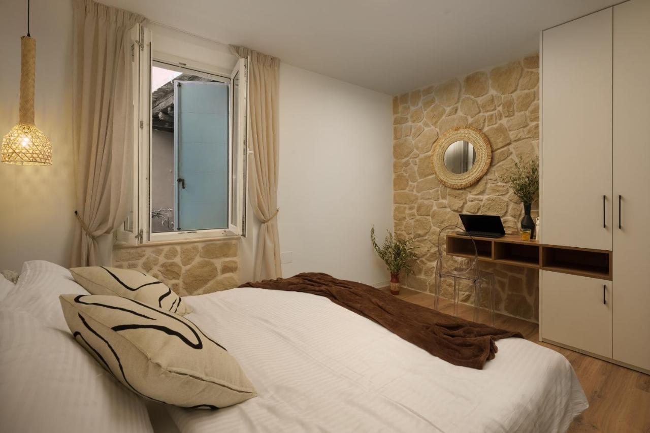 Apartment City Walls In Old Town Of Rovinj Exterior foto